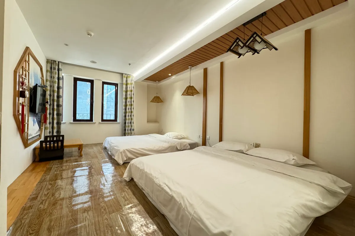 Harbin Walker Coffee Hotel — rooms and atmosphere