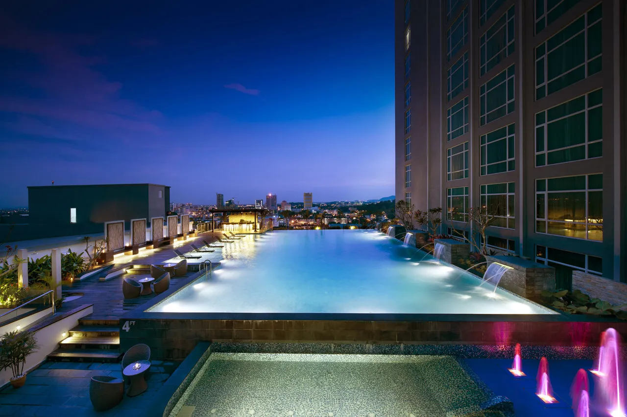 Hatten Hotel Melaka — rooms and atmosphere