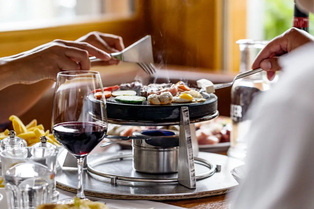 Hotel Hauser St. Moritz — rooms and atmosphere