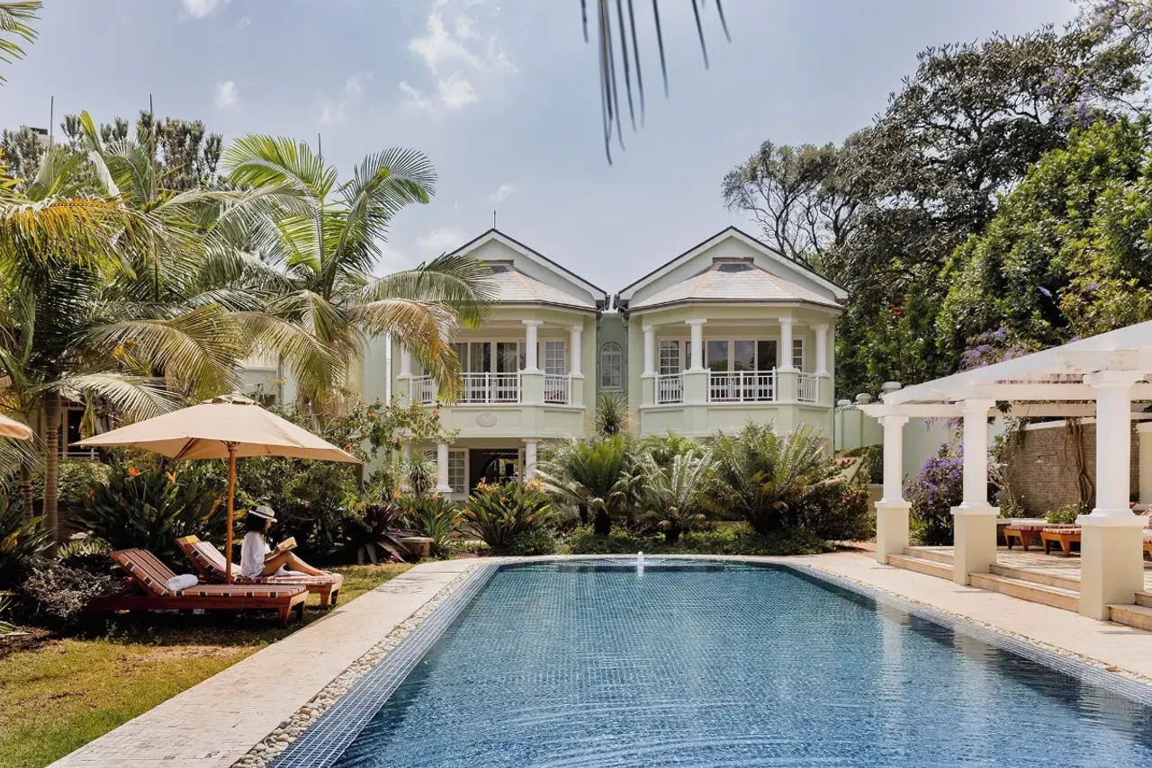 Hemingways Nairobi — rooms and atmosphere