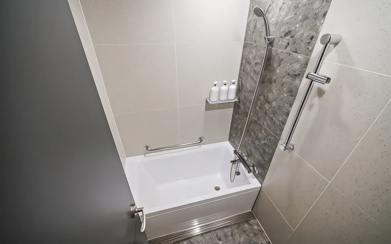 Henn na Hotel Seoul Myeongdong — rooms and atmosphere