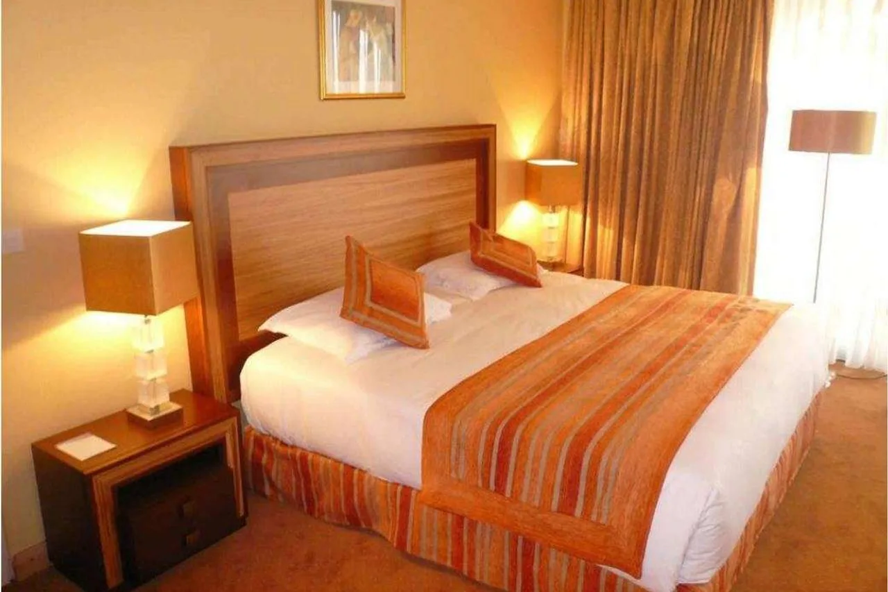 Hilton Algiers — rooms and atmosphere