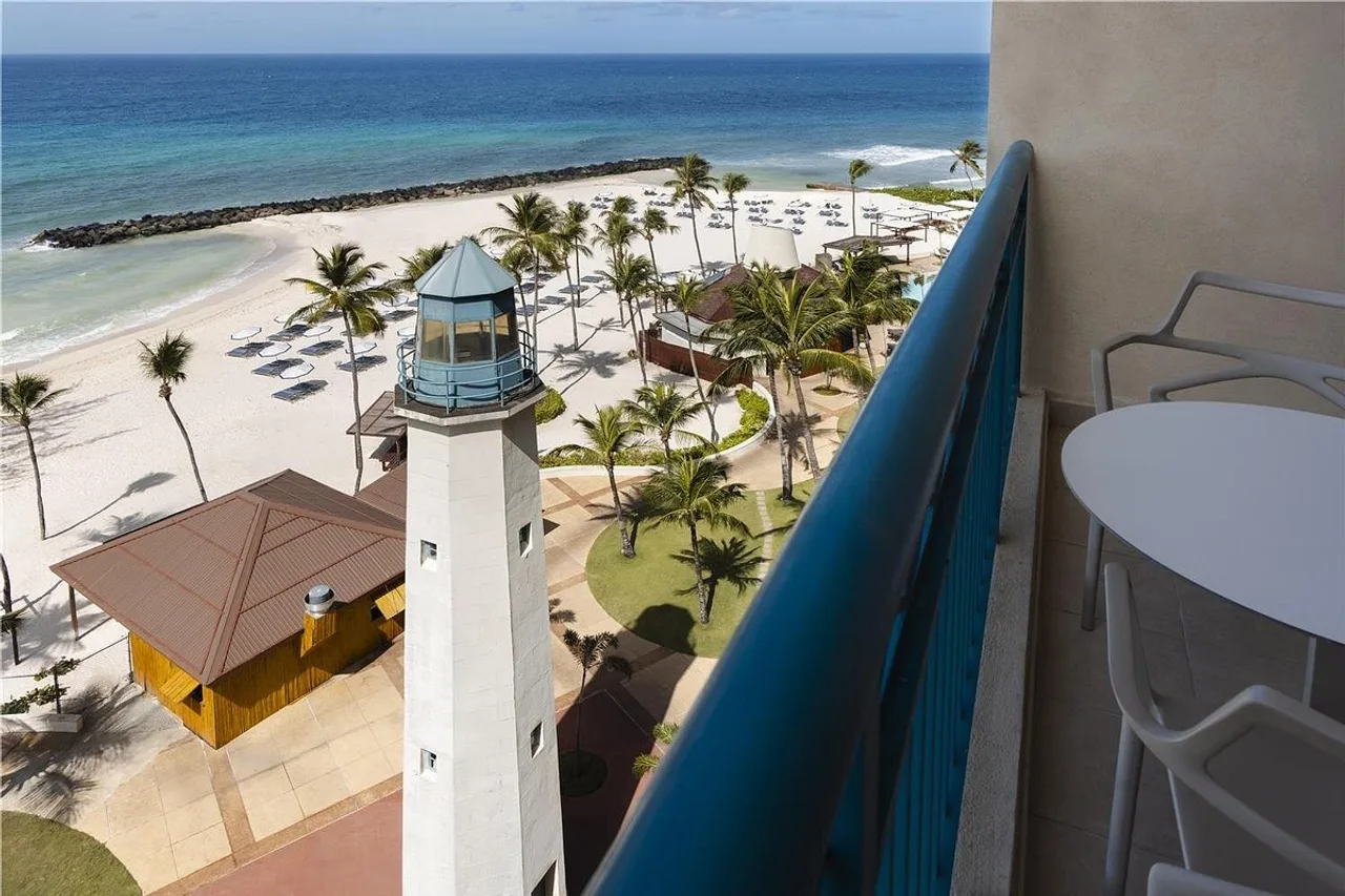 Hilton Barbados Resort — rooms and atmosphere