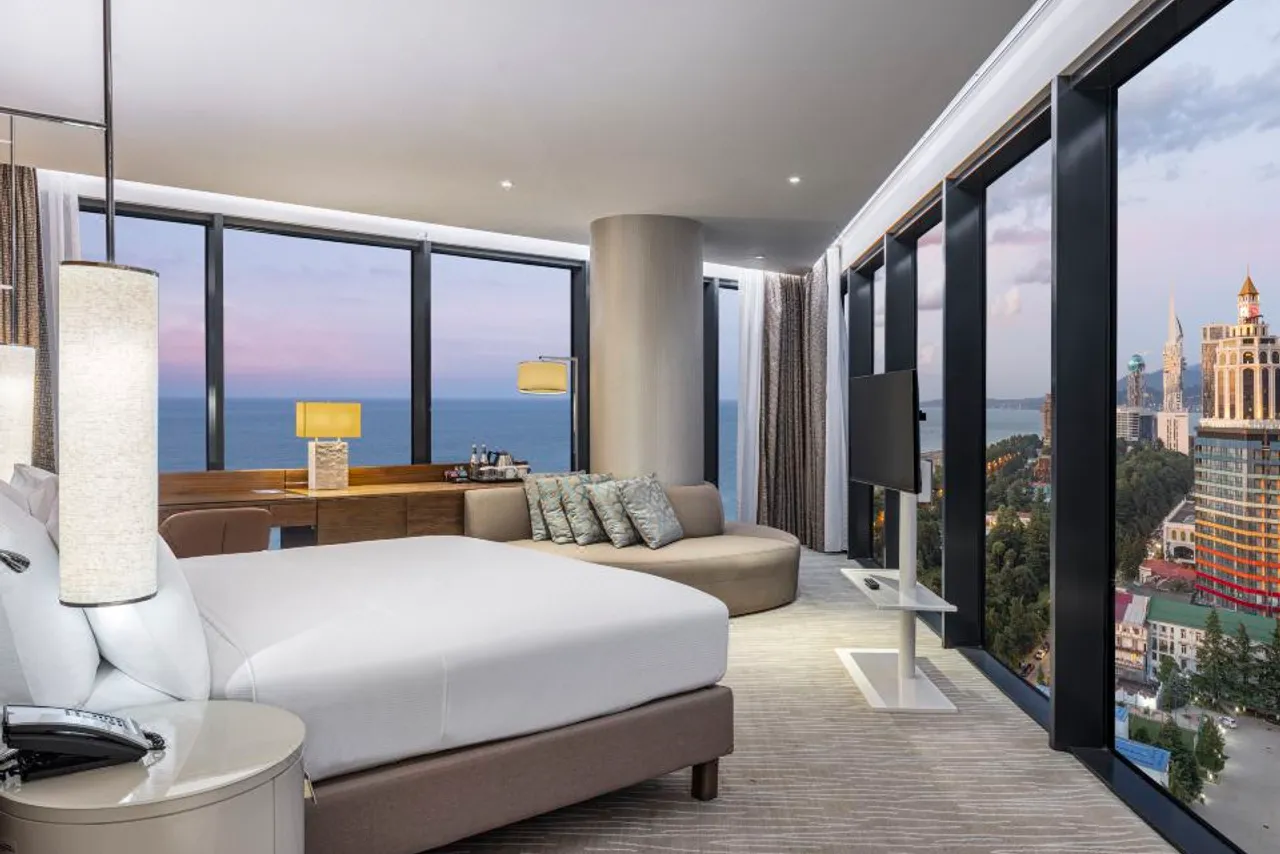 Hilton Batumi — rooms and atmosphere