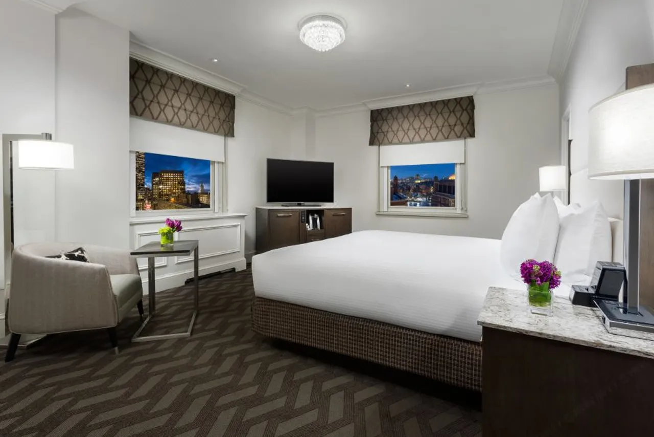 Hilton Boston Park Plaza — rooms and atmosphere