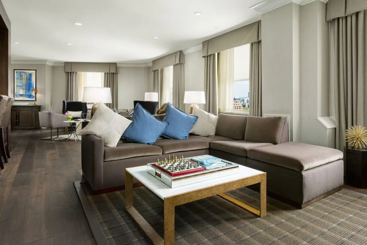 Hilton Boston Park Plaza — rooms and atmosphere