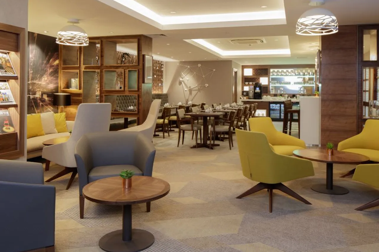 Hilton Cambridge City Centre — rooms and atmosphere