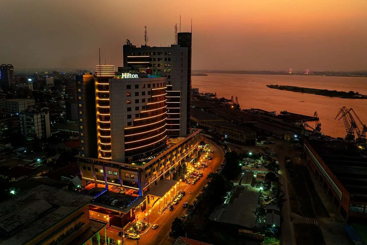 Hilton Kinshasa — rooms and atmosphere