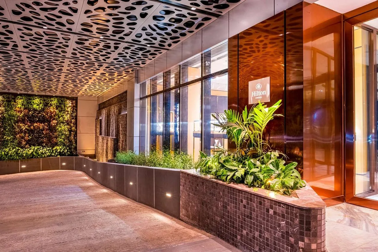 Hilton Kinshasa — rooms and atmosphere