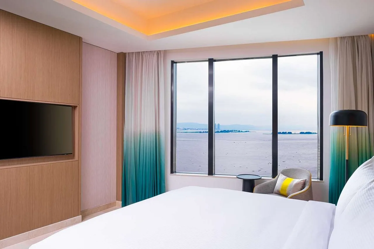 Hilton Kinshasa — rooms and atmosphere