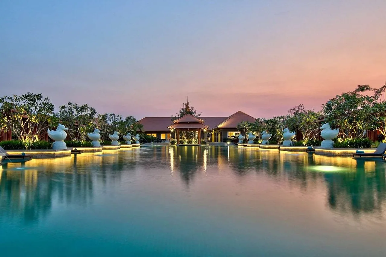 Hilton Nay Pyi Taw — rooms and atmosphere