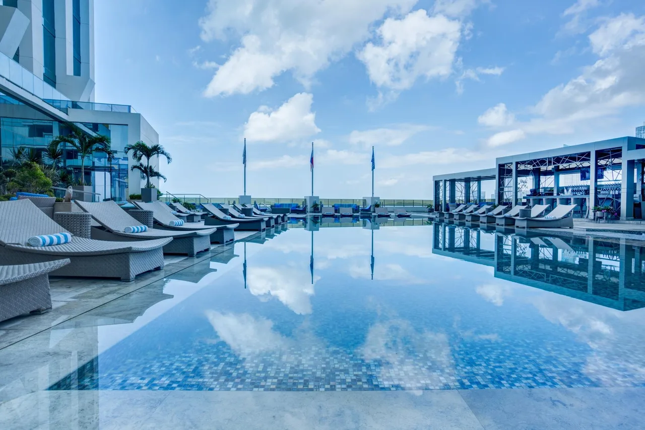 Hilton Panama — rooms and atmosphere