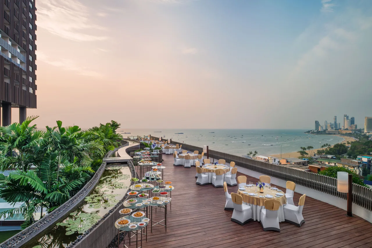 Hilton Pattaya — rooms and atmosphere