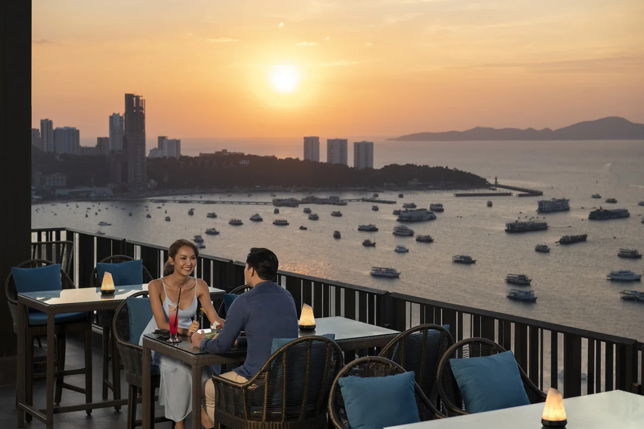 Hilton Pattaya — rooms and atmosphere