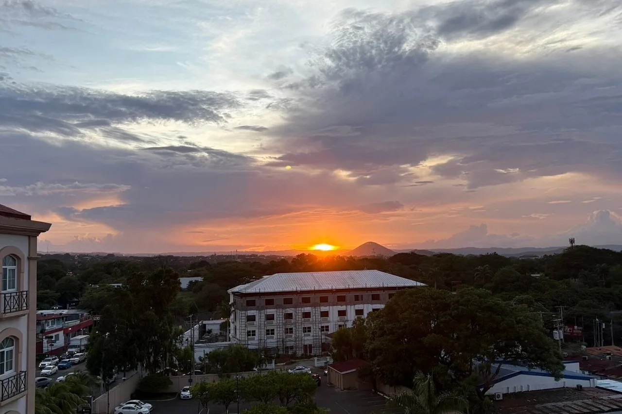 Hilton Princess Managua — rooms and atmosphere