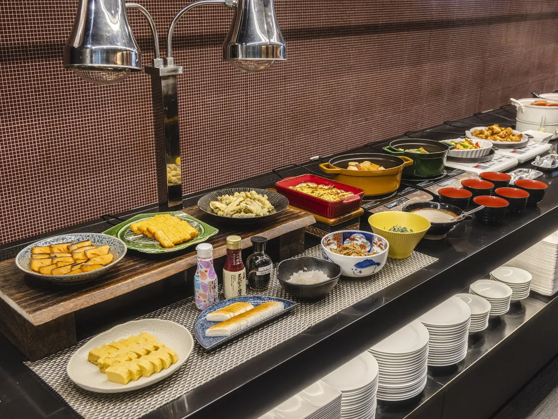 Hiroshima Washington Hotel — rooms and atmosphere
