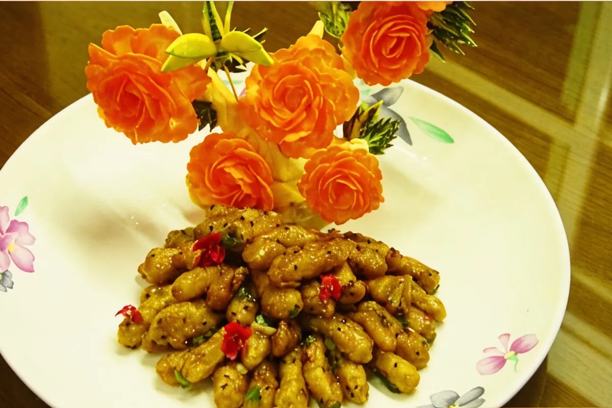 Ho Fong Villa Hotel — rooms and atmosphere