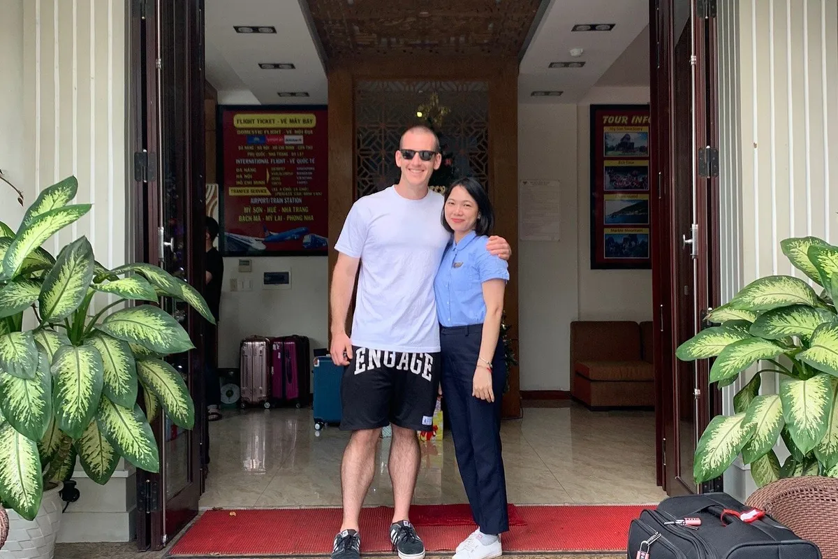 Hoi An Travel Lodge Hotel — rooms and atmosphere