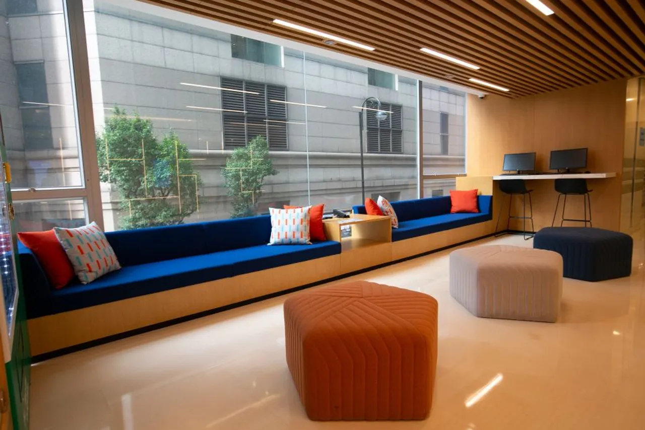 Holiday Inn Express Hong Kong Causeway Bay by IHG — rooms and atmosphere