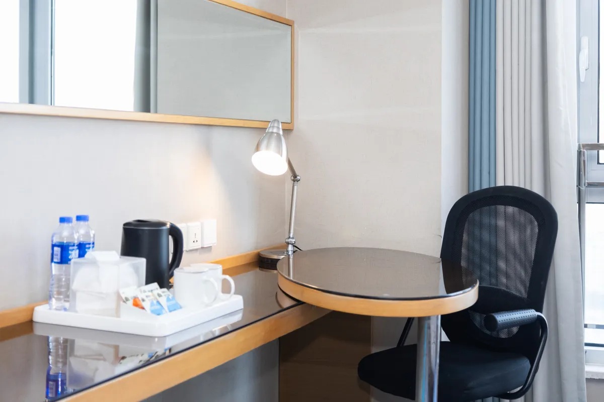 Holiday Inn Express Tianjin Heping by IHG — rooms and atmosphere