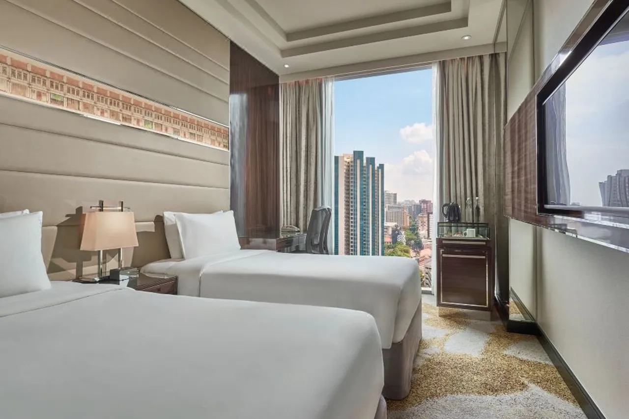 Holiday Inn Singapore Little India by IHG — rooms and atmosphere