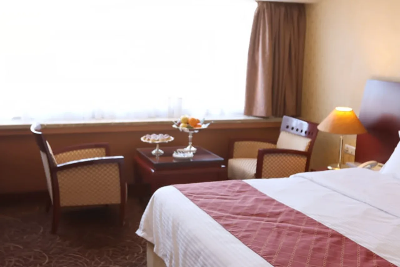 Homa Hotel Shiraz — ชีราซ