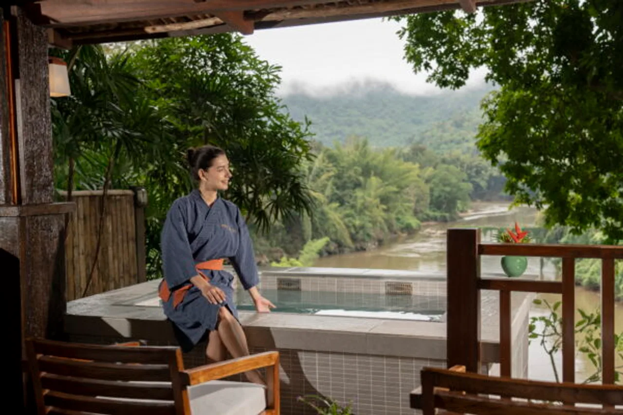Home Phutoey River Kwai Hotspring & Nature Resort — rooms and atmosphere