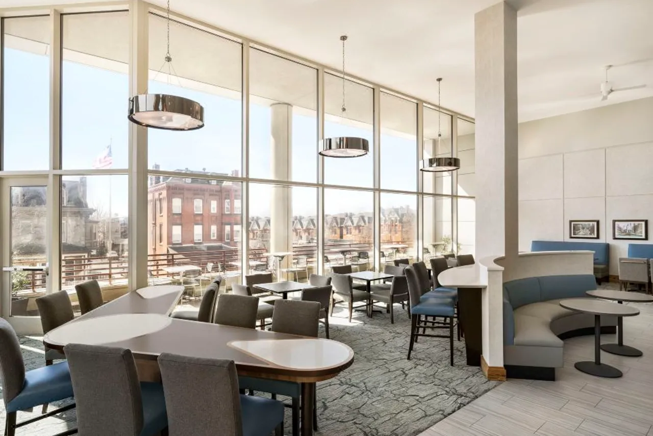 Homewood Suites by Hilton University City Philadelphia — rooms and atmosphere