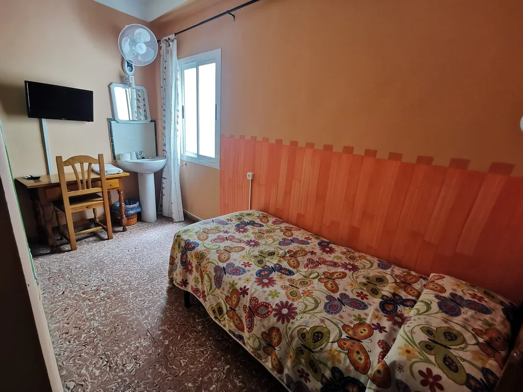Hostal Doña Carmen — ภาพห้องพักและบรรยากาศ