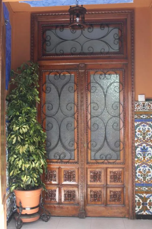 Hostal Doña Carmen — ภาพห้องพักและบรรยากาศ