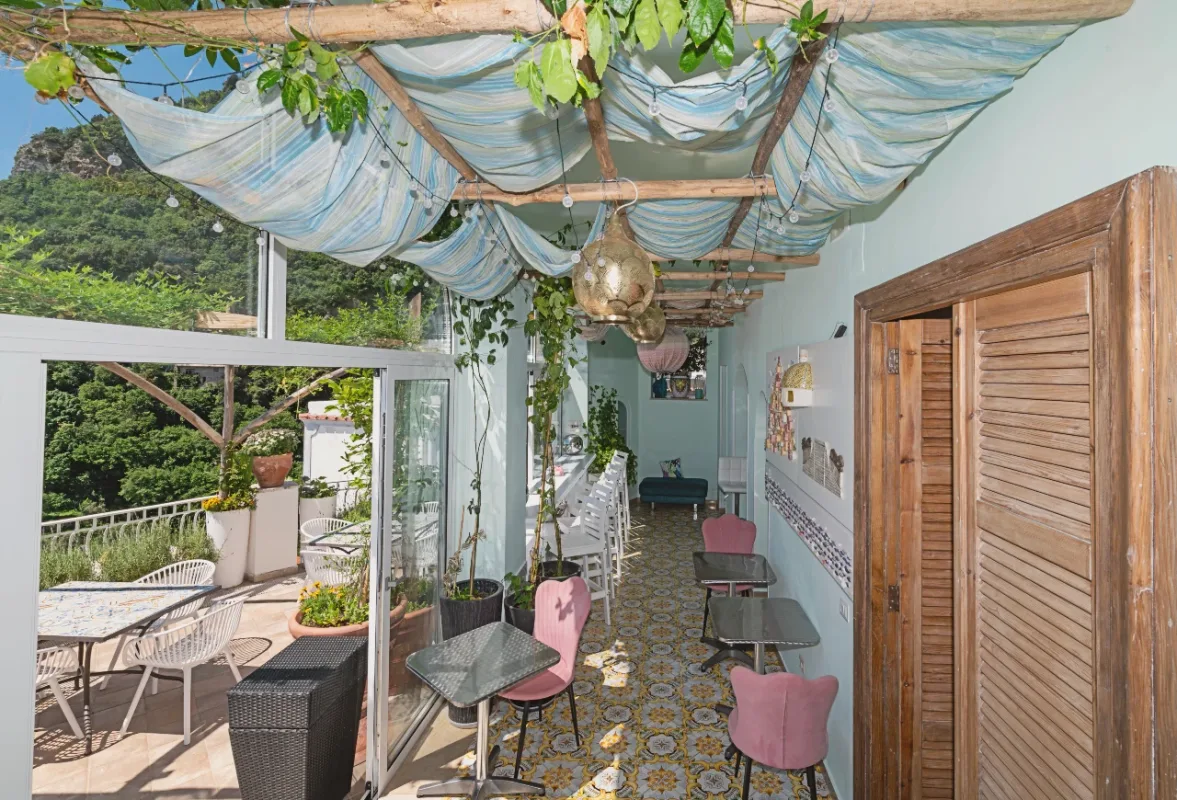 Hostel Brikette — ภาพห้องพักและบรรยากาศ