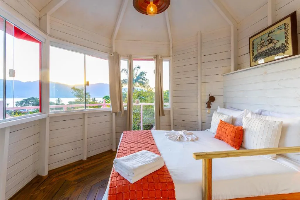 Hostel Da Vila Ilhabela — อิลยาเบลา