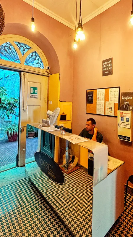 Hostel Taormina "Homstel" — ตาโอร์มินา