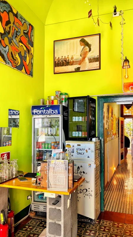 Hostel Taormina "Homstel" — ภาพห้องพักและบรรยากาศ