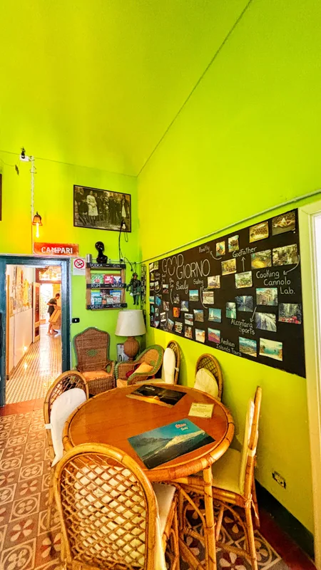 Hostel Taormina "Homstel" — ภาพห้องพักและบรรยากาศ