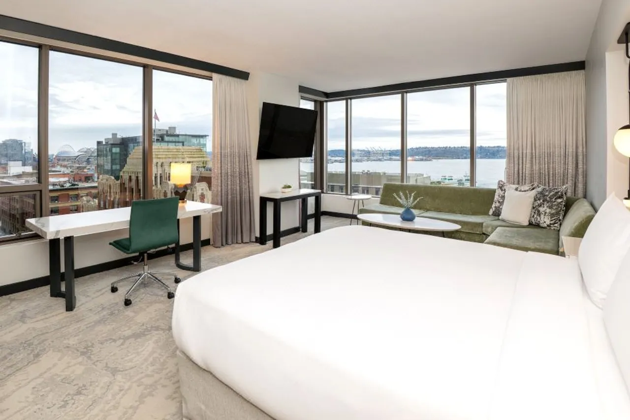 Hotel 1000, in the Unbound Collection by Hyatt — rooms and atmosphere