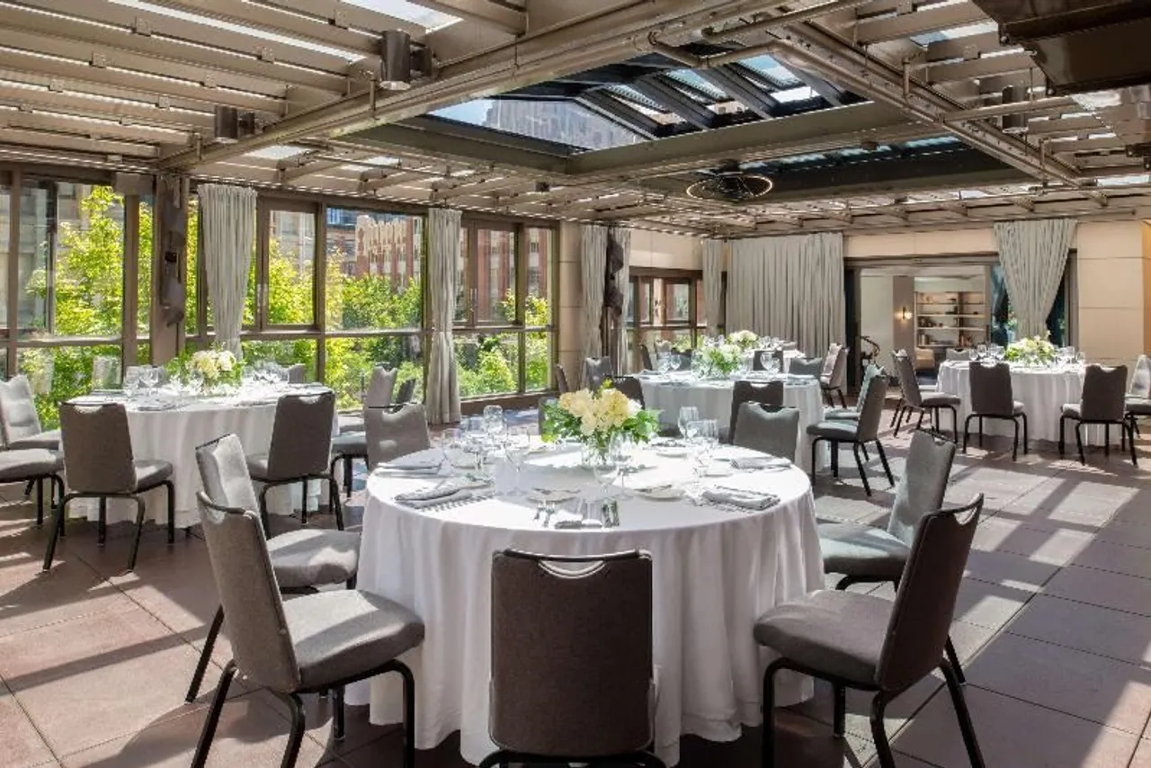 Hotel 1000, in the Unbound Collection by Hyatt — rooms and atmosphere