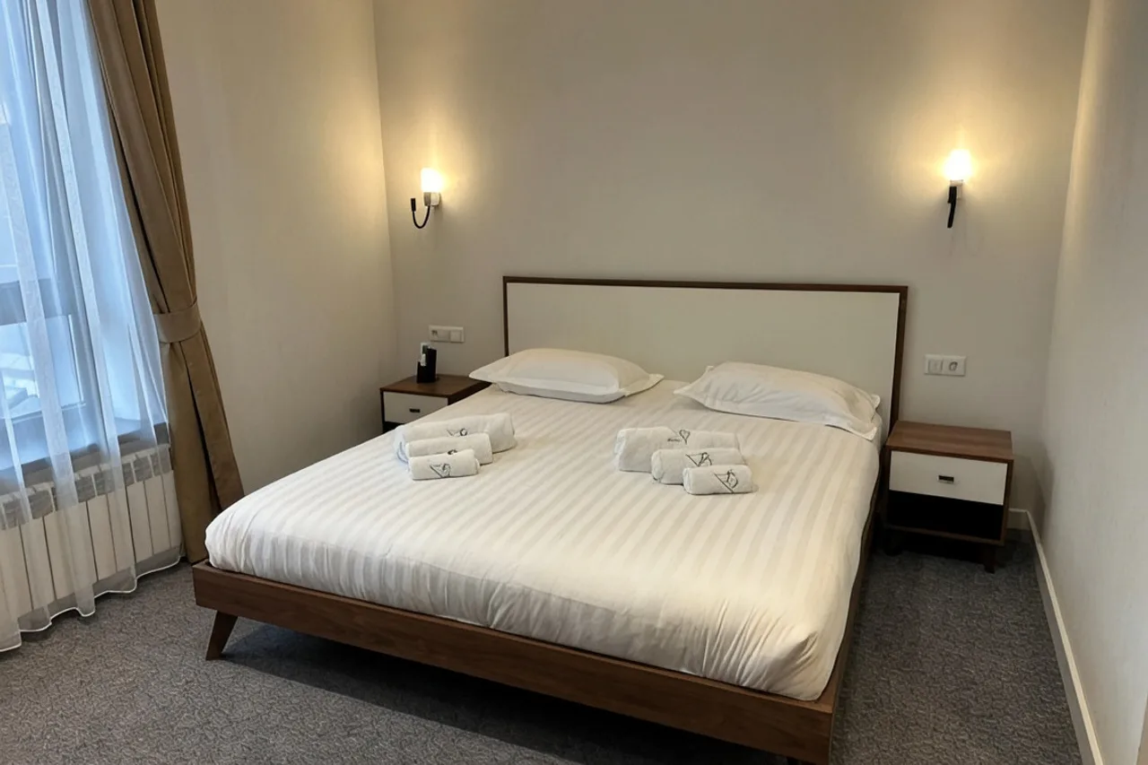 Hotel 78 Cafe — ภาพห้องพักและบรรยากาศ