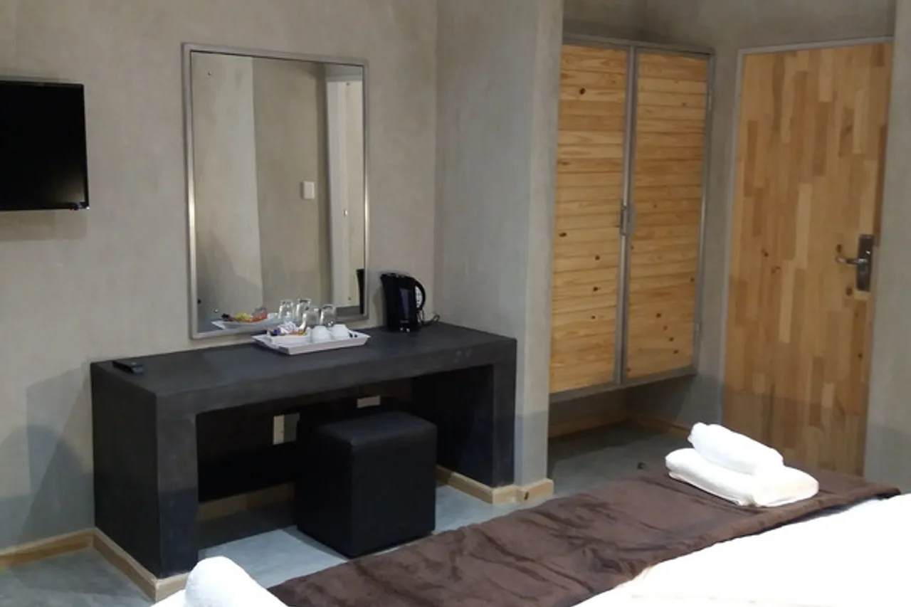 Hotel A la Mer — ภาพห้องพักและบรรยากาศ