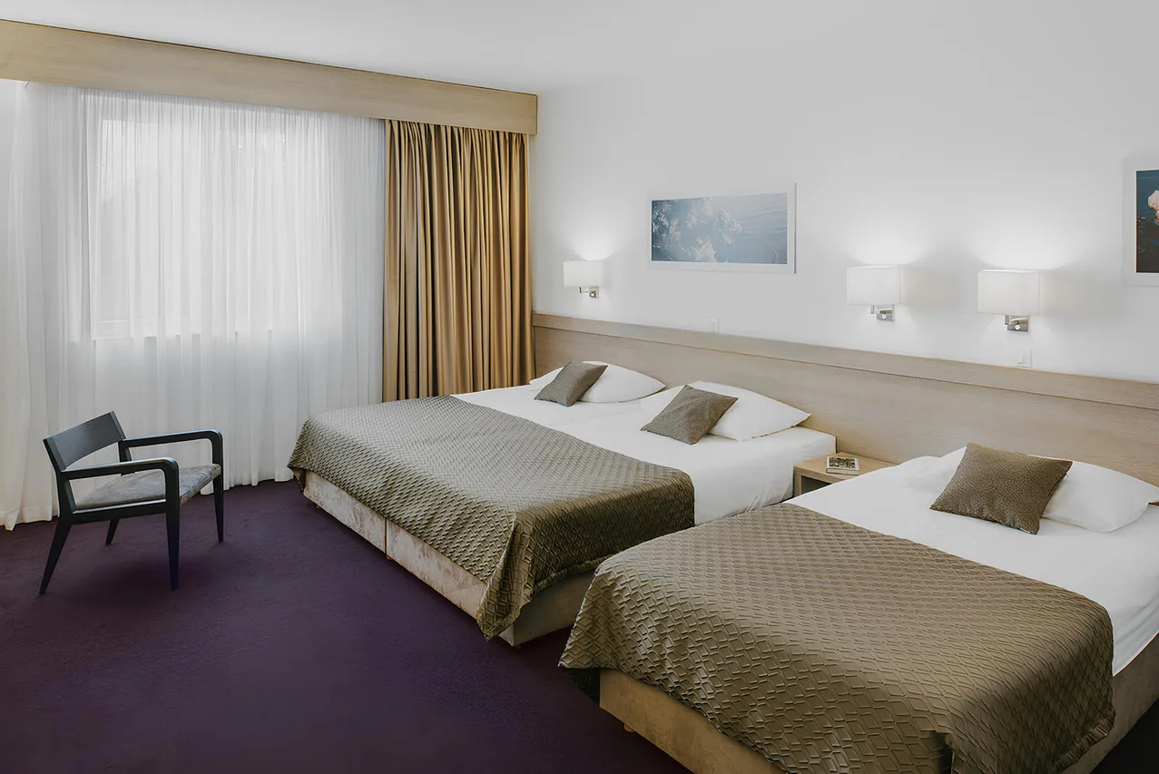 Hotel Adria — rooms and atmosphere