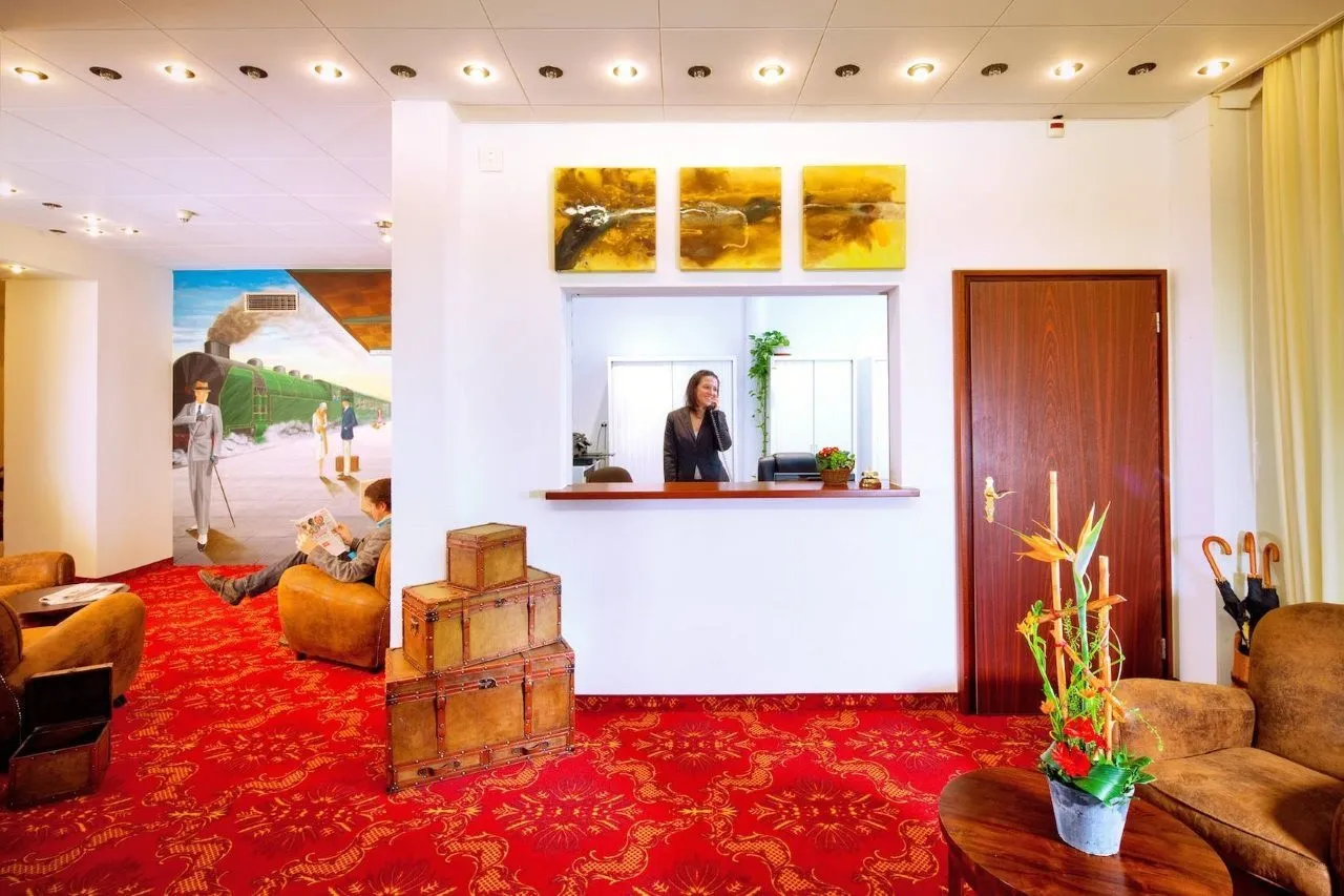 Hotel AlaGare — rooms and atmosphere
