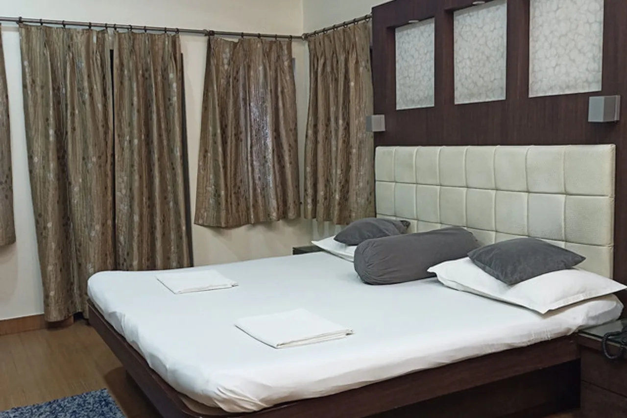 Hotel Alka — ภาพห้องพักและบรรยากาศ