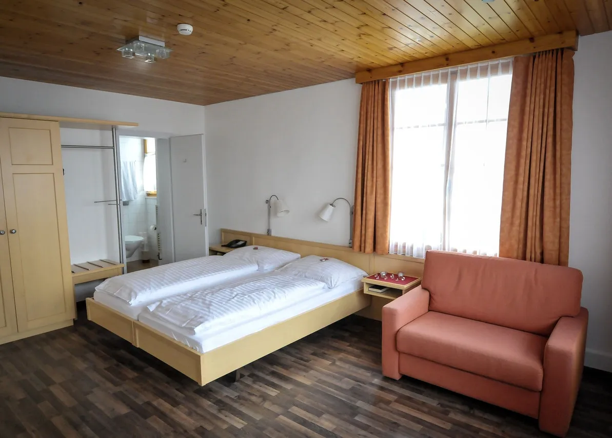 Hotel Alpenruh — ภาพห้องพักและบรรยากาศ