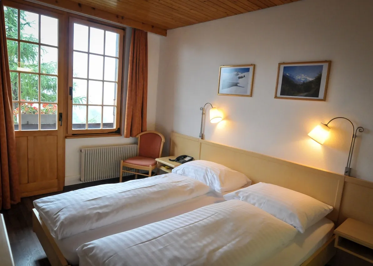 Hotel Alpenruh — ภาพห้องพักและบรรยากาศ
