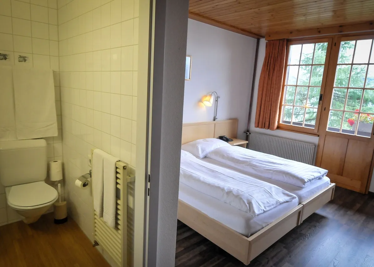 Hotel Alpenruh — ภาพห้องพักและบรรยากาศ