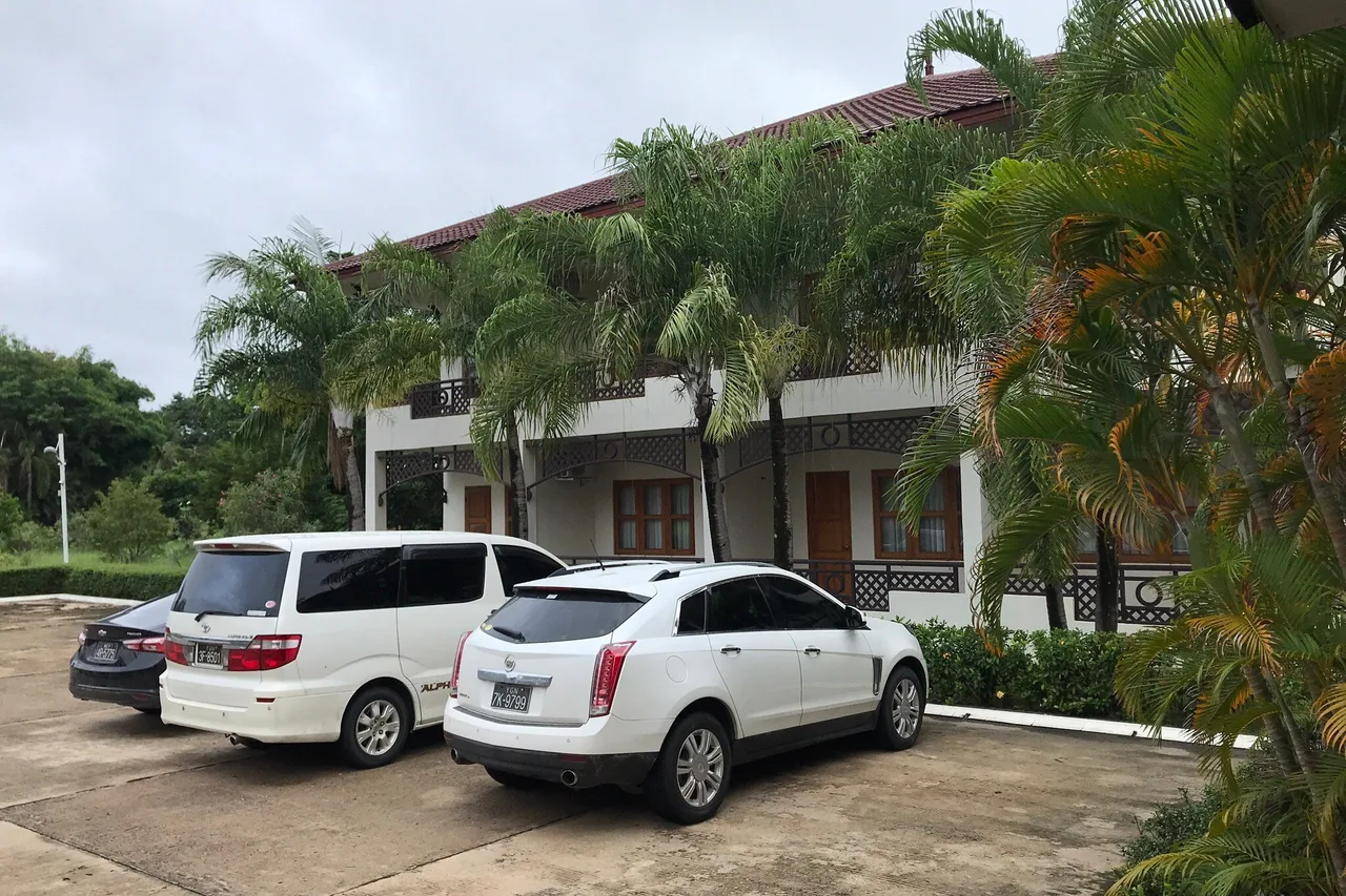 The Hotel Amara Nay Pyi Taw — rooms and atmosphere