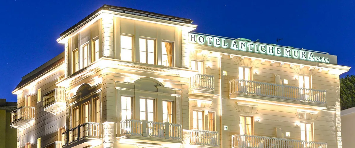 Hotel Antiche Mura — ซอร์เรนโต