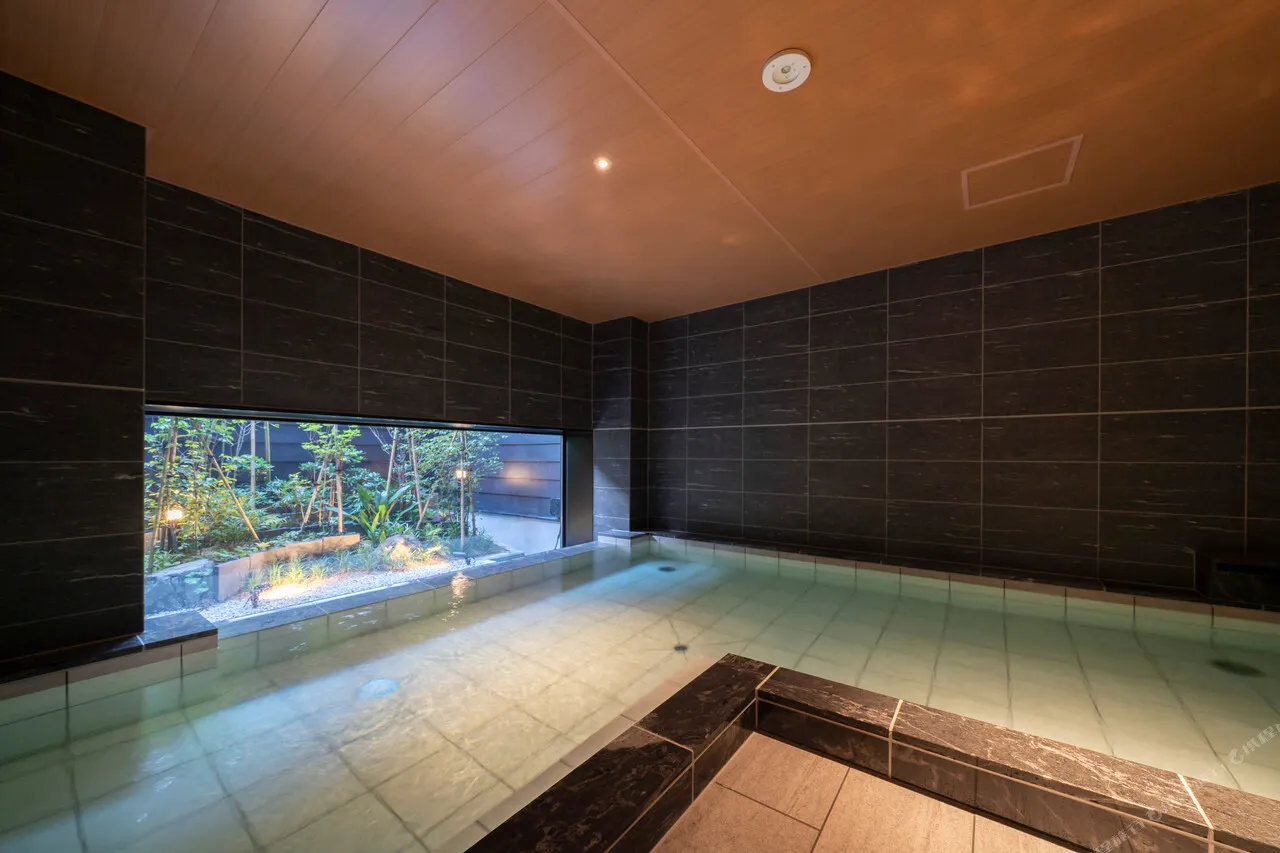 Hotel Around Takayama — rooms and atmosphere