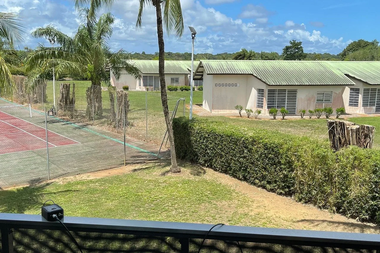Hotel Atlantis Kourou — rooms and atmosphere