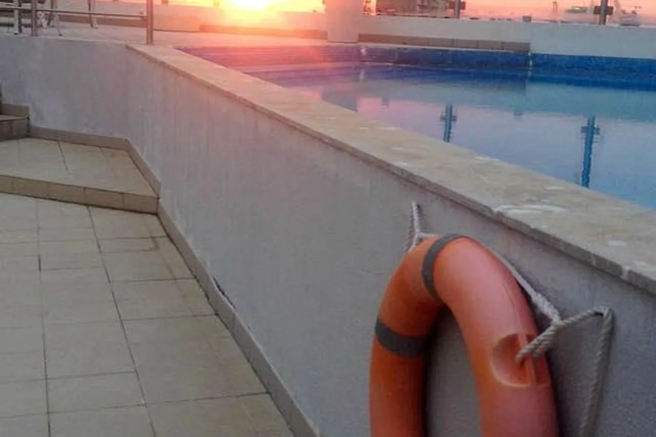 Hotel Avenida — rooms and atmosphere